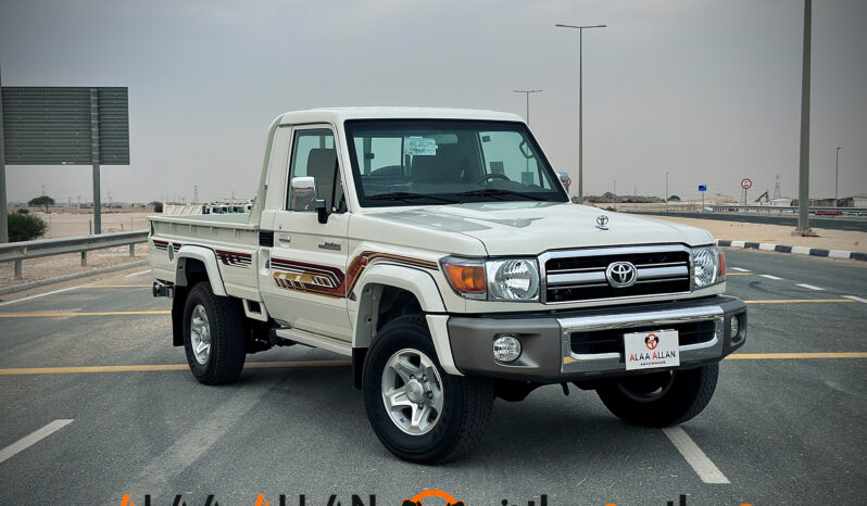 Toyota Land Cruiser LX 2023