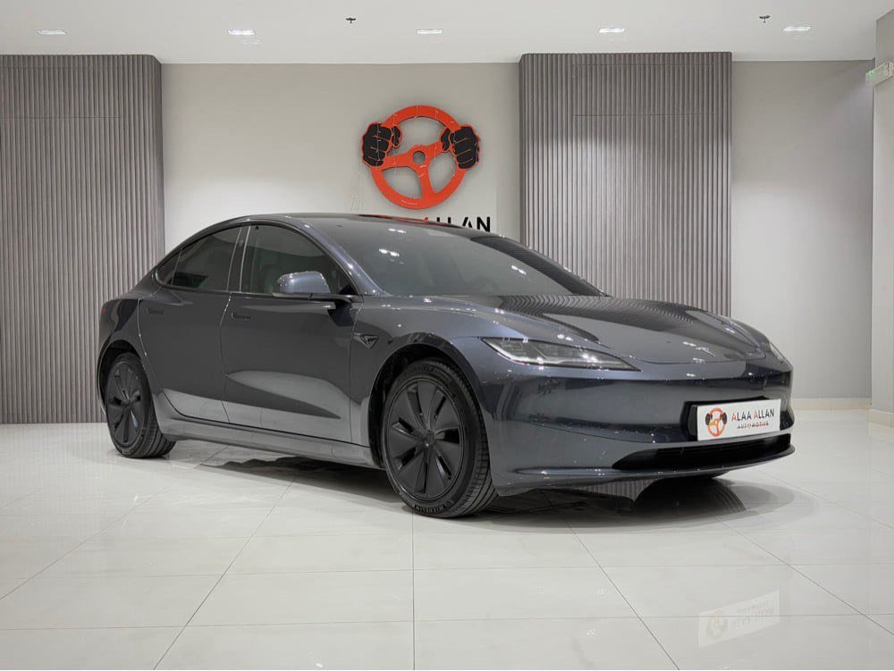 Tesla Model 3 Long Range