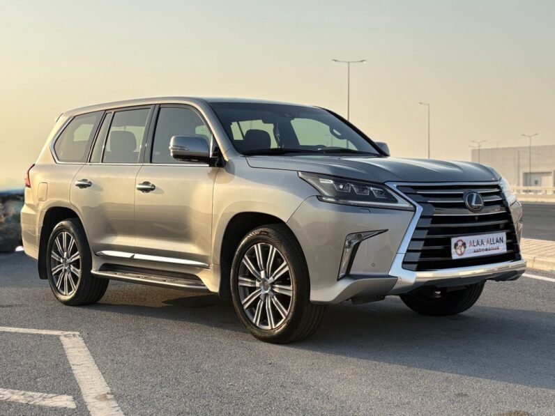 Lexus LX570