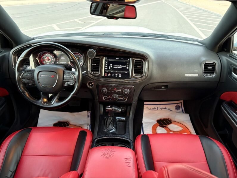 Dodge Charger SRT